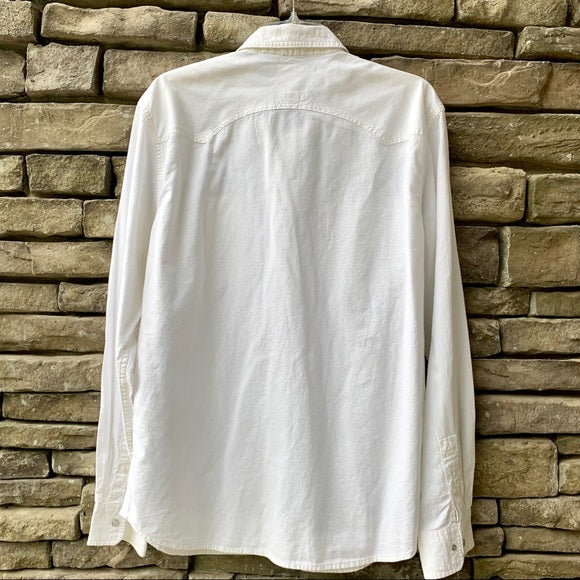 Levi’s L/S Pearl Snap Button Down Size Large